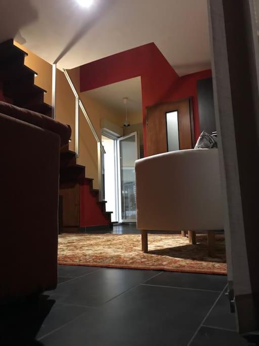 Logement Avec Piscine Brunstatt Extérieur photo